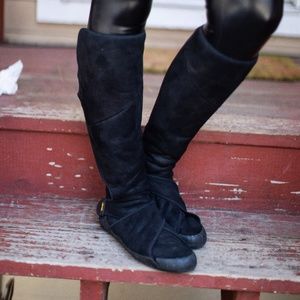 Vibram - High Furoshiki Shearling Boot